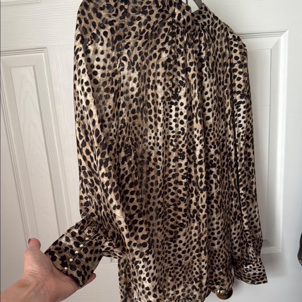 H&M Animal Print Long Sleeve Top